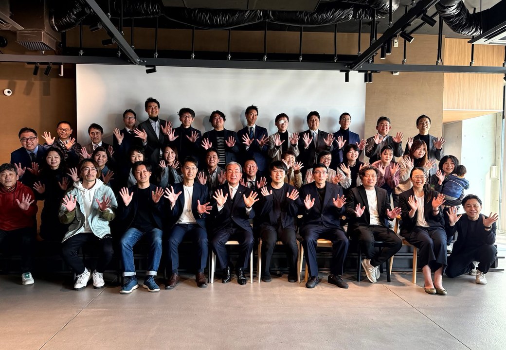 令和6年度TORQUE最終報告会の参加者による集合写真